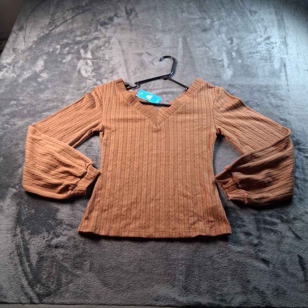 NWT Cupshe Knit Top Womens Small Brown V-Neck Balloon Sleeve Chevron Textured - Picture 3 of 8